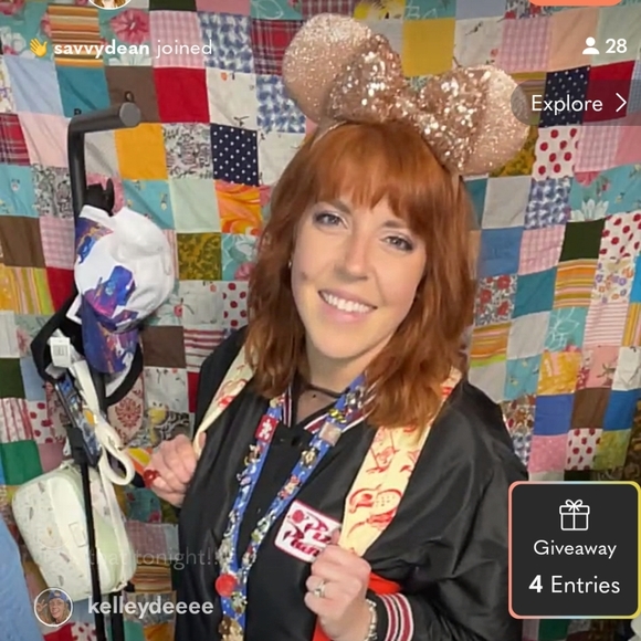 π€The Motley Cruise March 7th- CLASSIC REWIND - Picture 13 of 16